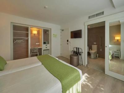 Bq Amfora Beach - 40