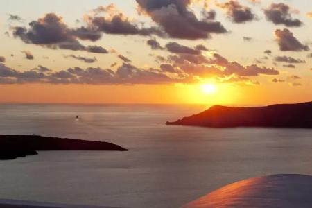 Cliff Side Suites - 100