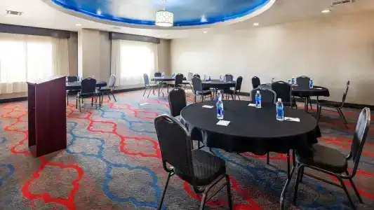 Best Western Plus Tech Medical Center Inn - 20