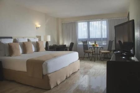 Oh! Cancun - The Urban Oasis - 41