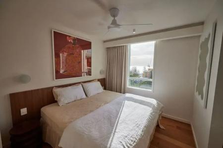 Burleigh Beach Tower - 223
