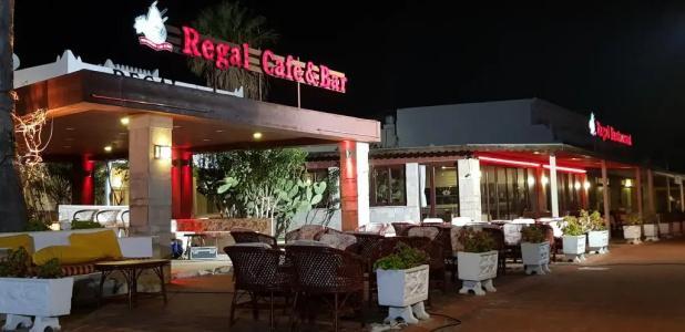 Regal - 8
