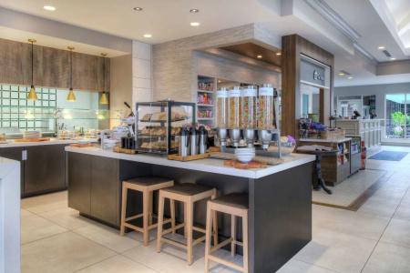 Hilton Garden Inn Southpoint - 25