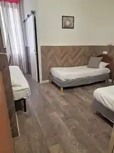 Hôtel Gloria - 34