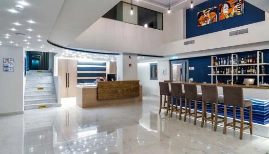 Pollis - 14