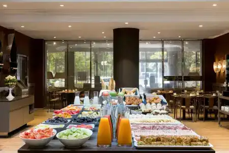 Ac Nice By Marriott - 10