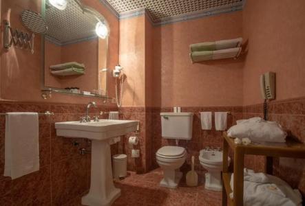 Grand Astoria - 7