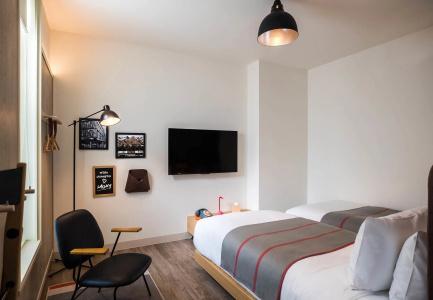 Moxy Osaka Honmachi By Marriott - 4