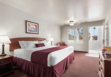 Palm Mountain & Spa - 52