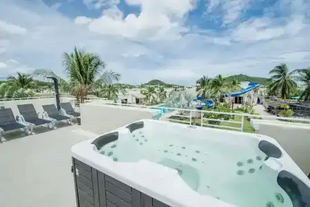 Oriental Beach Pearl - 296