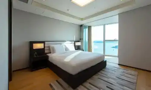 Lct Residence - 112