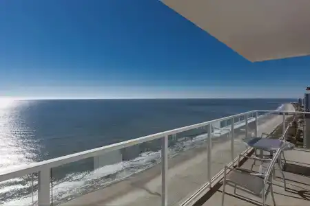 Hilton Grand Vacations Club Ocean 22 - 18