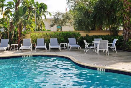 Holiday Inn Express - West, An Ihg - 7
