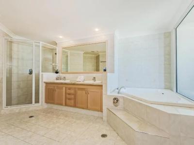 Oceana On Broadbeach - 165