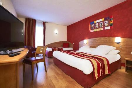 Kyriad Nîmes Ouest A9 - 37