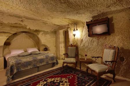 Fairyland Cave - 135