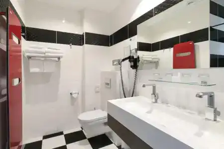 Best Western Plus Hôtel Brice Garden Nice - 193
