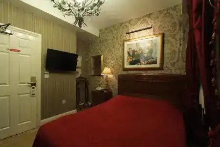 Opulence Boutique and Spa - 22