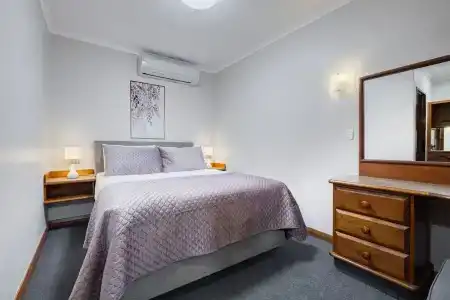 Adelaide Inn - 5