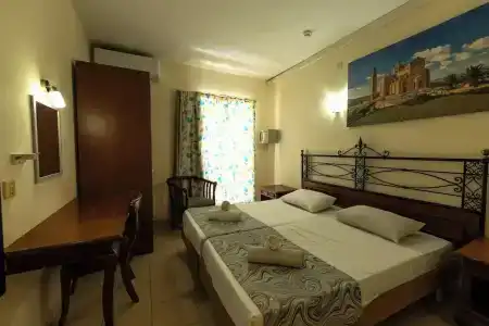 Qawra Point Holiday Complex - 51