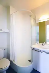 ibis budget - 8