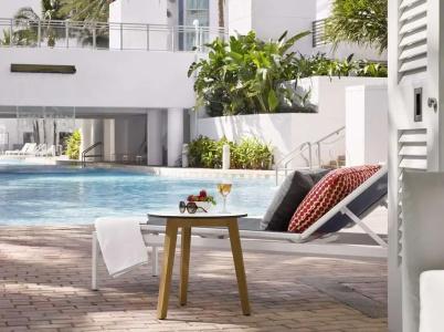 The Diplomat Beach Resort Hollywood, Curio Collection by Hilton - 2