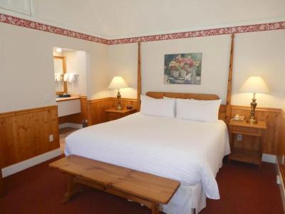 Briarwood Inn - 131