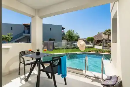 Elia Agia Marina - 95