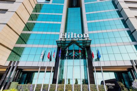 Hilton - 0
