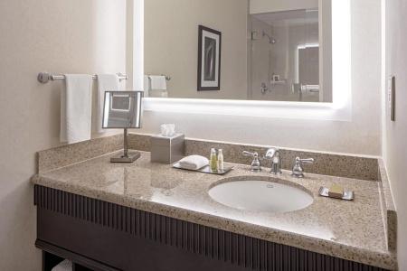 Rosslyn Thracia Sofia - 8