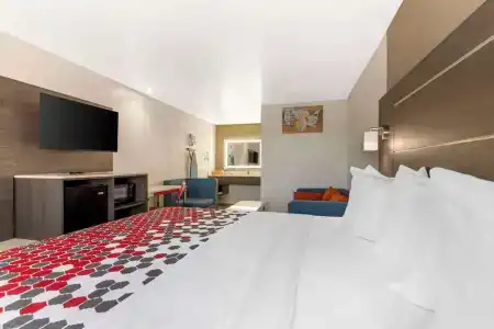 Travelodge By Wyndham San Antonio Lackland a f b - 78