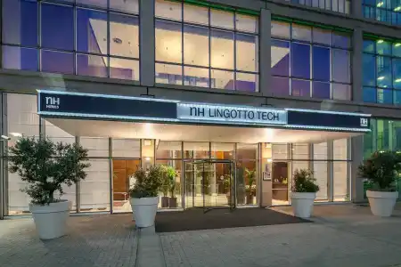 DoubleTree by Hilton Turin Lingotto - 0