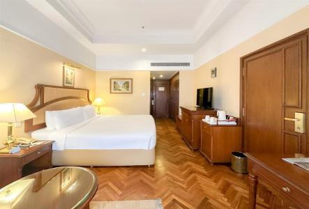 Radisson - 62