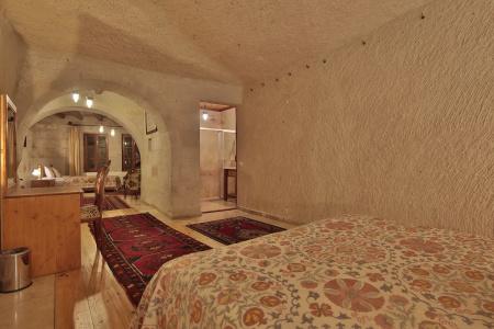 Amber Cave Suites - 16