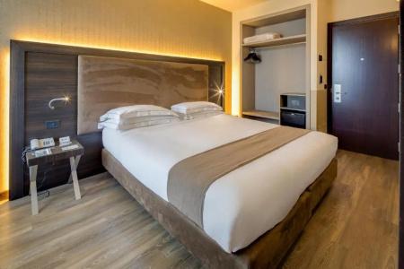 Best Western Plus Farnese - 86