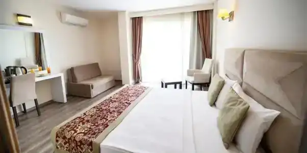 Risus Beach Resort - 91