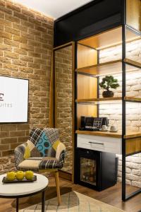 One Luxury Suites - 52