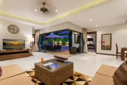 Inspire Villas Phuket - 1