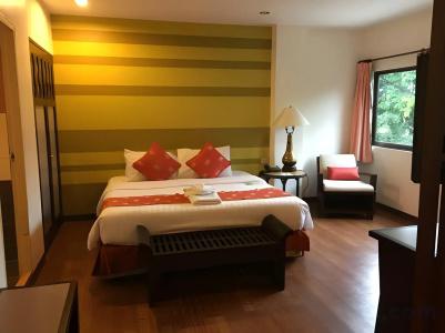 Woraburi Sukhumvit - 4