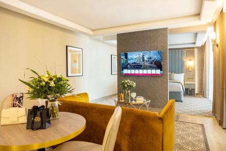 The Savoy - 23