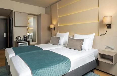 Golden Tulip Victoria Bucharest - 89