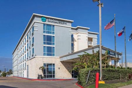 Clarion Pointe Galveston Seawall - 32