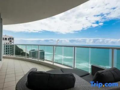 Pacific Views - 214