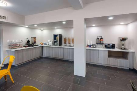 Microtel Inn and Suites by Wyndham / Shreveport - 10