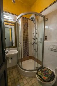 Janus Boutique & Spa - 34