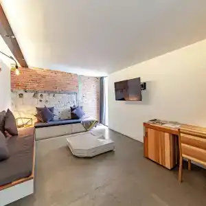 Carlota - 27