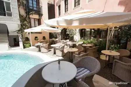 Rimondi Residences by Rimondi Boutiques - 17