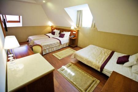 Gold Budapest - 36