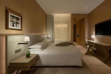 The Dubai Edition - 59
