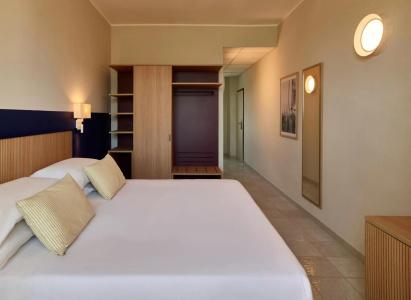 Serena Majestic Residence - 36